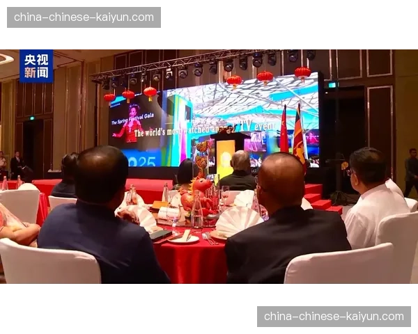 多伦多节奏首个主场比赛：加拿大球迷热情高涨，球馆座无虚席